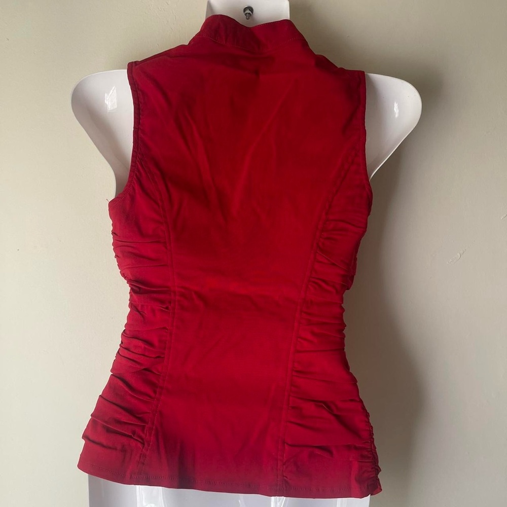 Oh Yes Red Zip-Up Ruched Top 🔥 - Picture 9 of 9